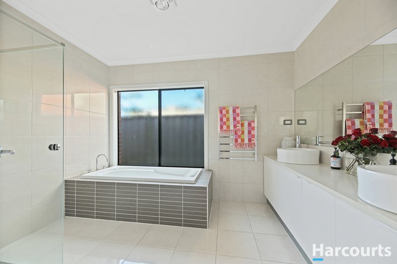 Photo - 48 Villeneuve Drive, Trafalgar VIC 3824 - Image 15