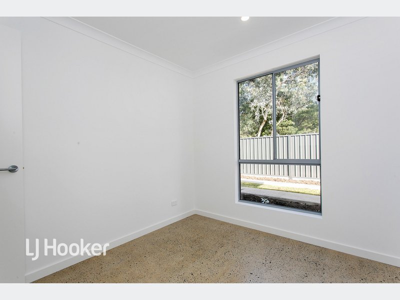 Photo - 4/8 Wakelin Terrace, O'Sullivan Beach SA 5166 - Image 11