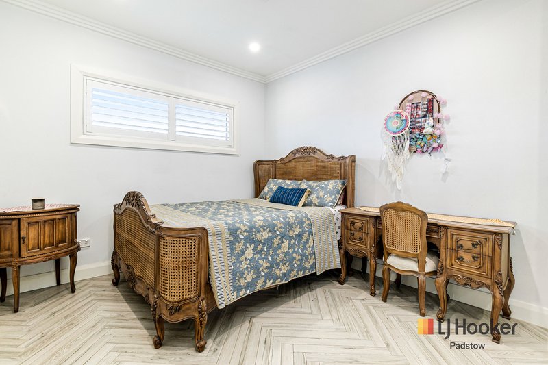 Photo - 48 Wall Avenue, Panania NSW 2213 - Image 10