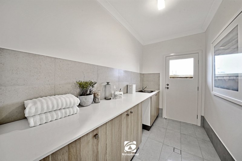 Photo - 48 Webber Loop, Oran Park NSW 2570 - Image 13