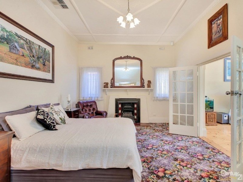 Photo - 48 Wheatland Street, Seacliff SA 5049 - Image 22