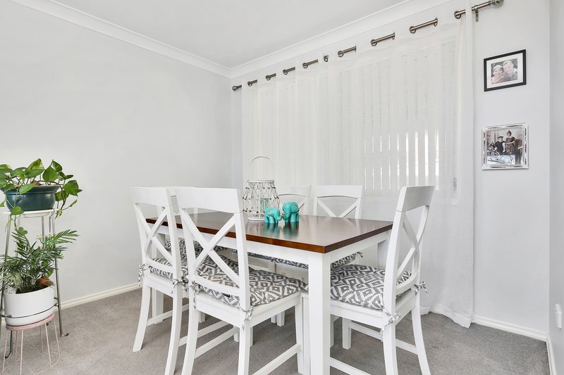 Photo - 4/8 William Street, Figtree NSW 2525 - Image 3