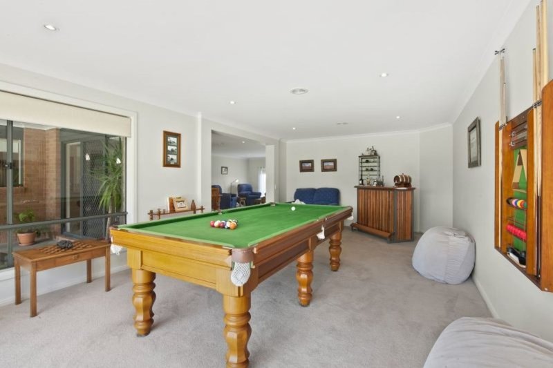 Photo - 48 Windermere Way, Cardigan Village VIC 3352 - Image 6