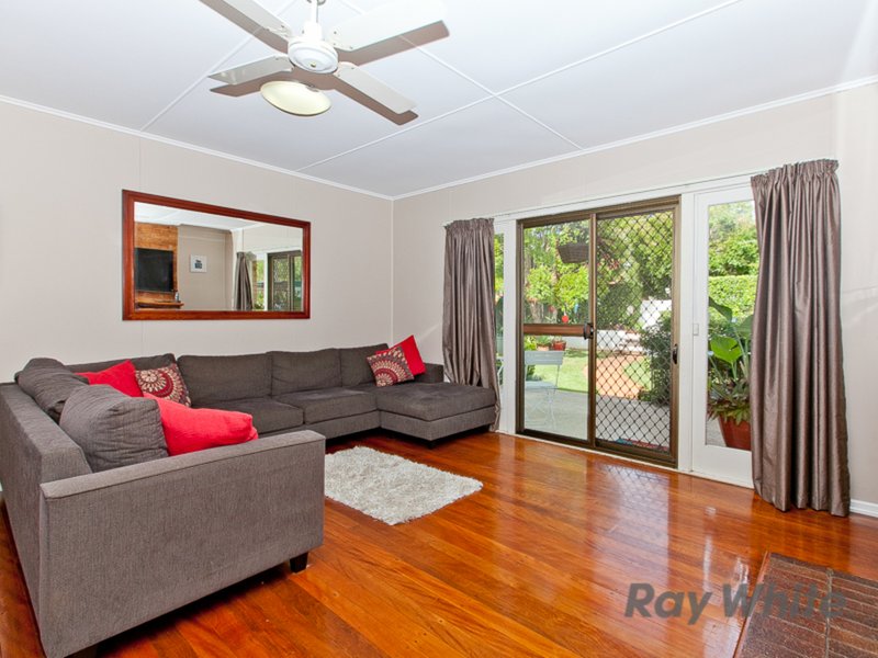 Photo - 48 Windrest Avenue, Aspley QLD 4034 - Image 3