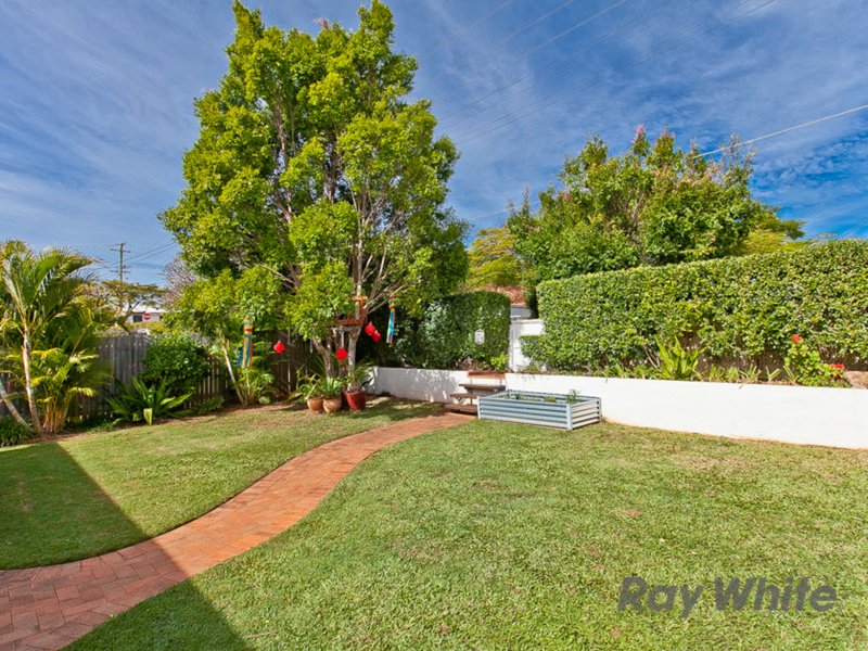 Photo - 48 Windrest Avenue, Aspley QLD 4034 - Image 17