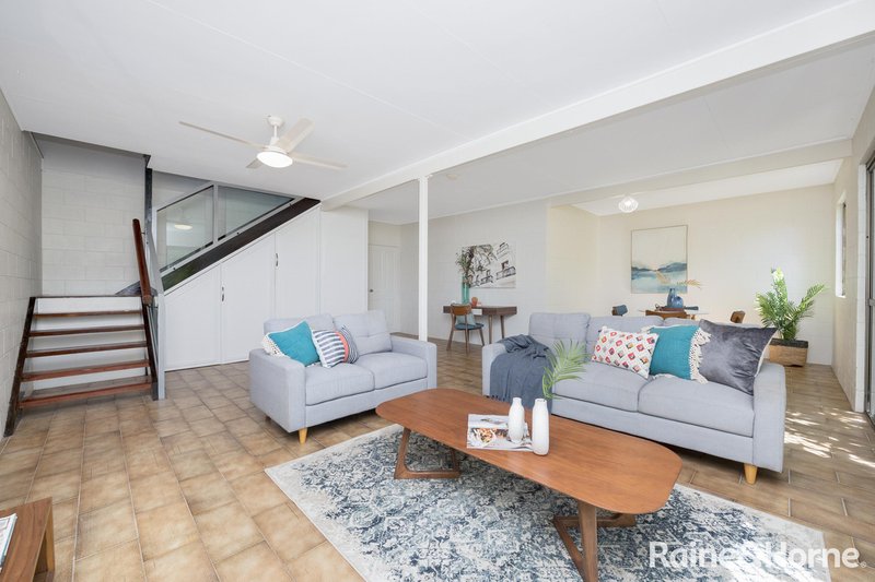 Photo - 48 Wright Street, Wulguru QLD 4811 - Image 17