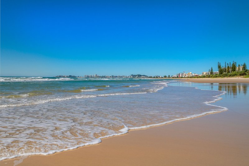 Photo - 4/8 Wyberba Street, Tugun QLD 4224 - Image 15