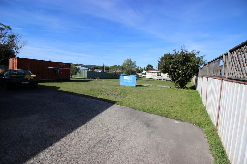 Photo - 48 York Street, Teralba NSW 2284 - Image 2