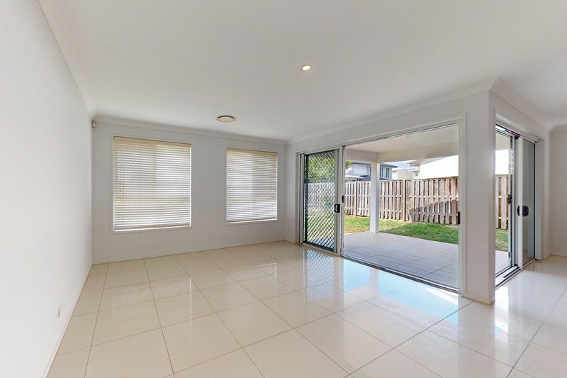 Photo - 48 Zenith Street, Rochedale QLD 4123 - Image 2