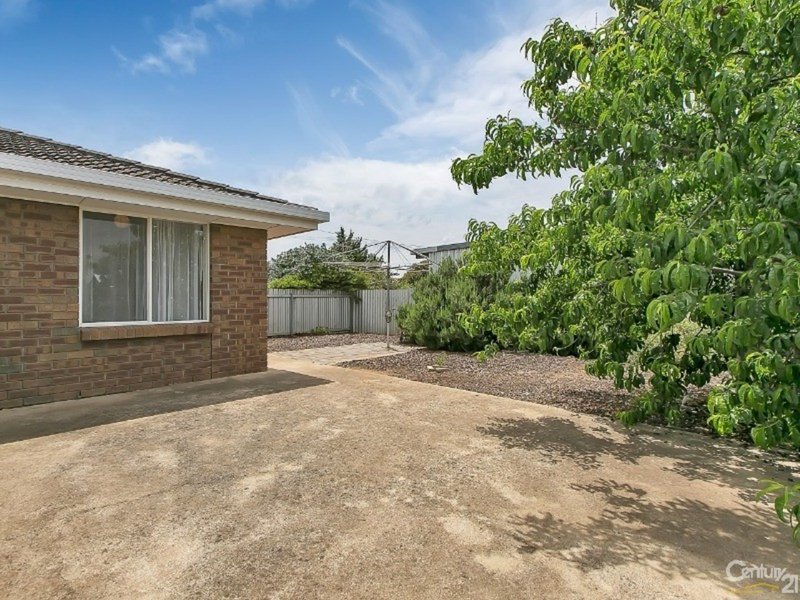 Photo - 48 Zephyr Terrace, Port Willunga SA 5173 - Image 9