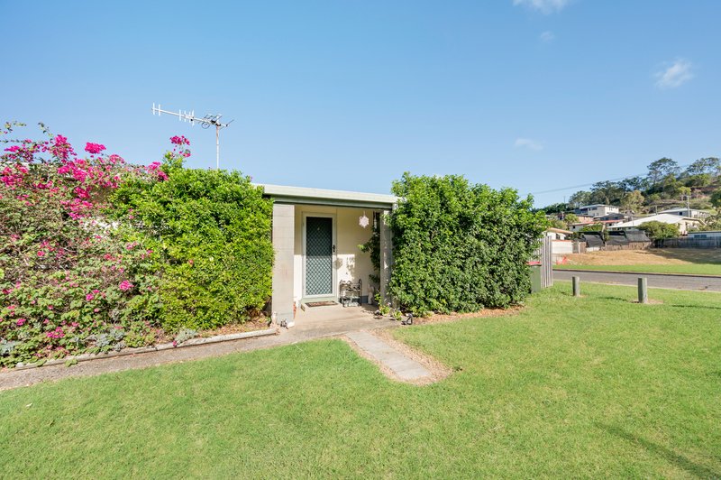 Photo - 4/80 Ann Street, South Gladstone QLD 4680 - Image 2