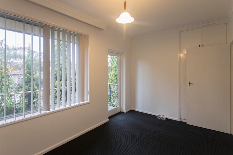 Photo - 4/80 Edward Street, Brunswick VIC 3056 - Image 2