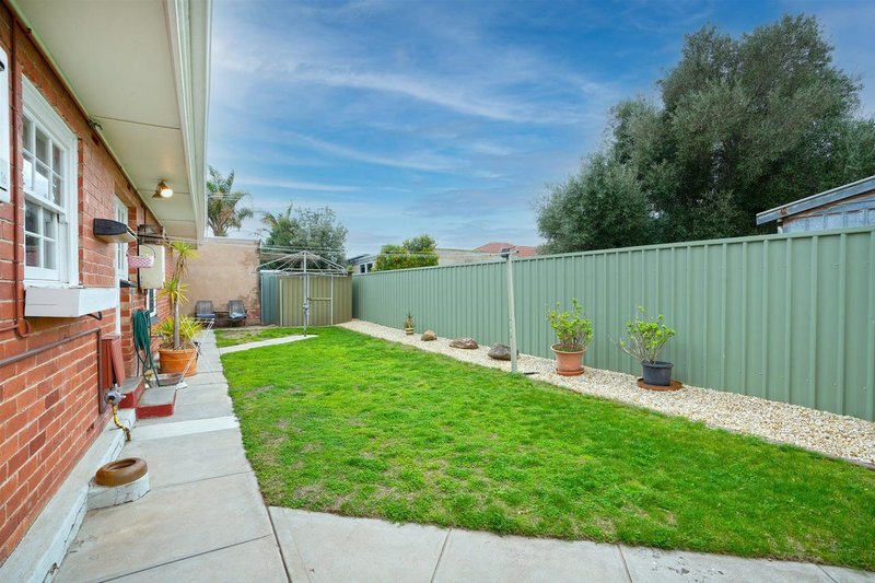 Photo - 4/80 West Beach Road, West Beach SA 5024 - Image 10