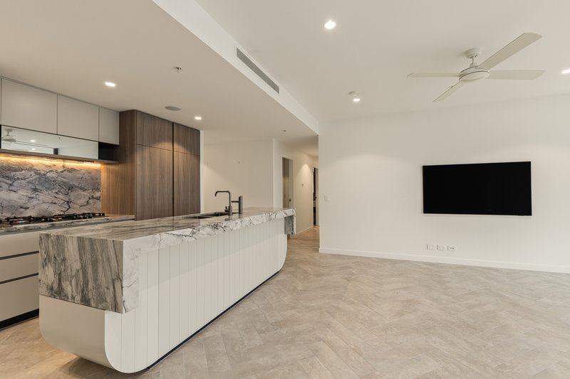 Photo - 4806/8 Margaret Street, Brisbane City QLD 4000 - Image 8