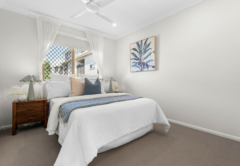 Photo - 4/81 Anzac Road, Carina Heights QLD 4152 - Image 12