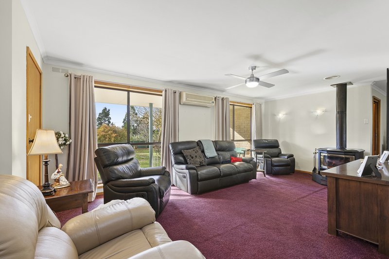 Photo - 481 Bells Road, Smythes Creek VIC 3351 - Image 3