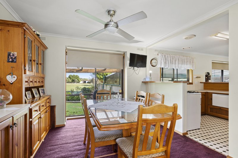 Photo - 481 Bells Road, Smythes Creek VIC 3351 - Image 6