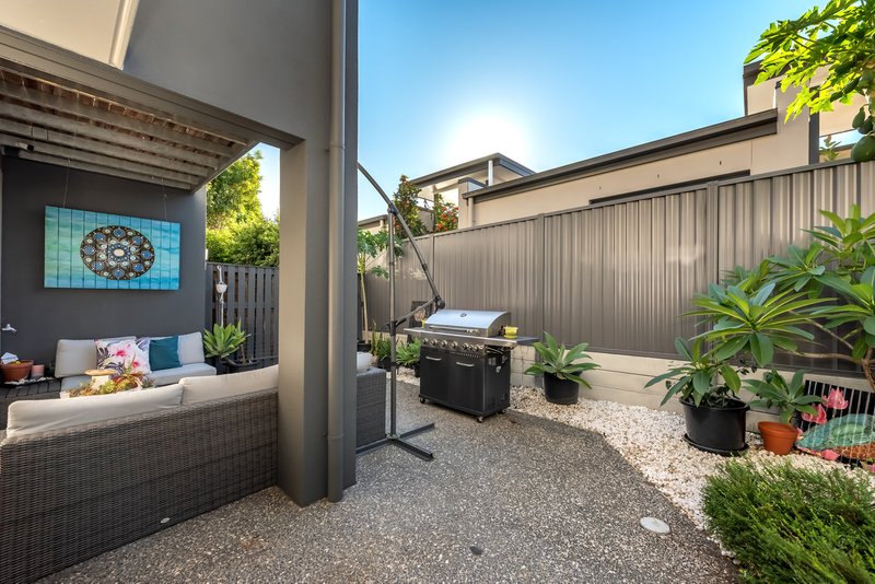 Photo - 48/1 Jefferson Court, Upper Coomera QLD 4209 - Image 11