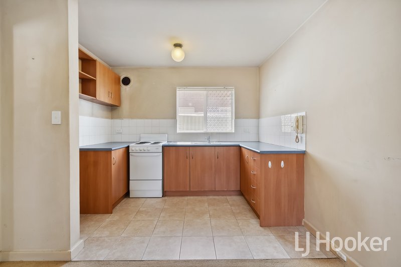 Photo - 4/81 Leonard Street, Victoria Park WA 6100 - Image 6