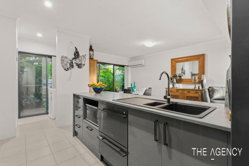 Photo - 48/1 Mariners Cove Drive, Dudley Park WA 6210 - Image 3