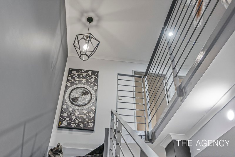 Photo - 48/1 Mariners Cove Drive, Dudley Park WA 6210 - Image 15