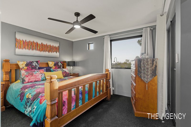 Photo - 48/1 Mariners Cove Drive, Dudley Park WA 6210 - Image 18