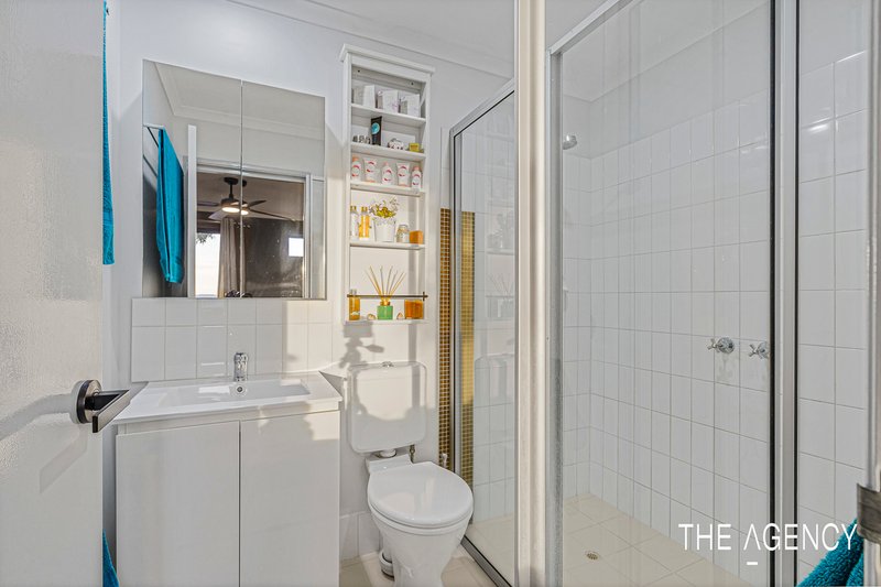 Photo - 48/1 Mariners Cove Drive, Dudley Park WA 6210 - Image 21