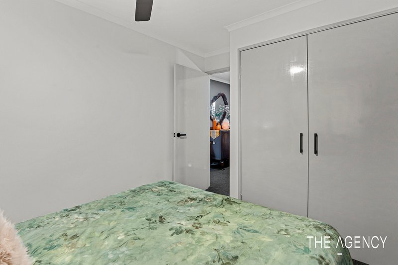 Photo - 48/1 Mariners Cove Drive, Dudley Park WA 6210 - Image 24