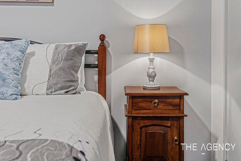 Photo - 48/1 Mariners Cove Drive, Dudley Park WA 6210 - Image 28