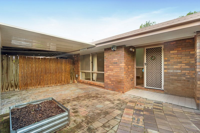Photo - 4/81 Olsen Avenue, Labrador QLD 4215 - Image 13