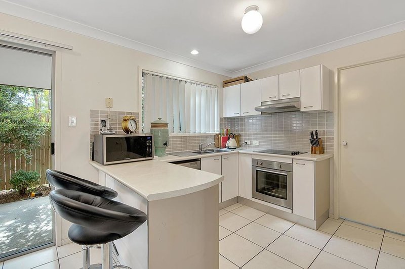 Photo - 48/130 Jutland Street, Oxley QLD 4075 - Image 3