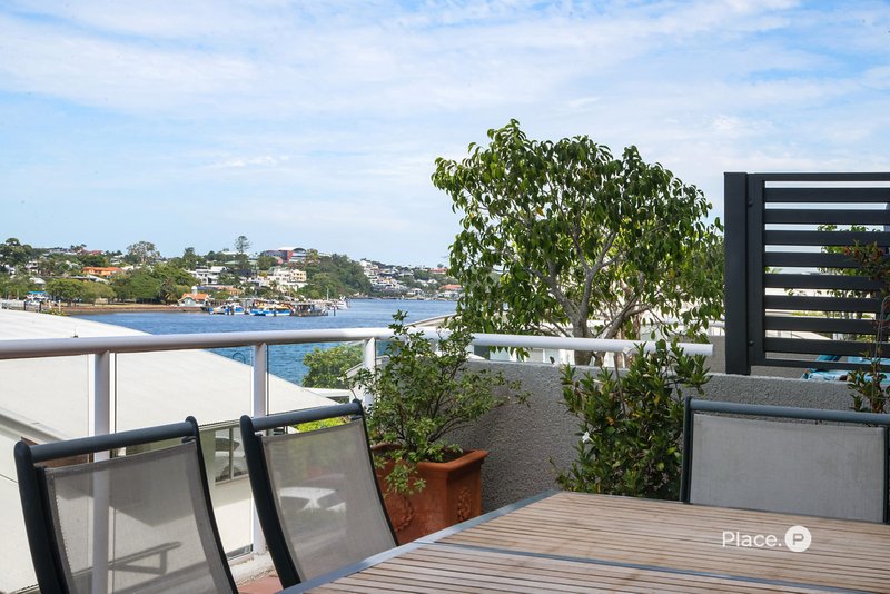 Photo - 48/135 Macquarie Street, Teneriffe QLD 4005 - Image 2