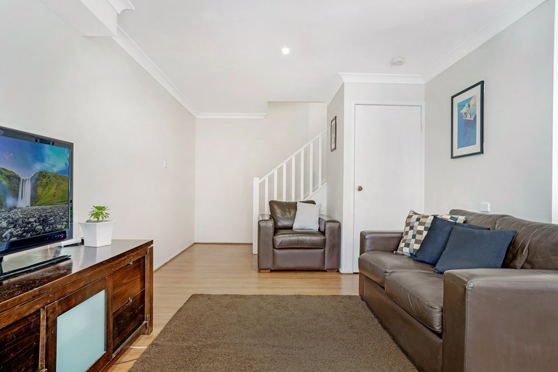 Photo - 4/82-100 Delaney Drive, Baulkham Hills NSW 2153 - Image 3