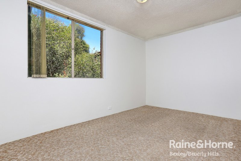 Photo - 4/828 Canterbury Road, Roselands NSW 2196 - Image 4