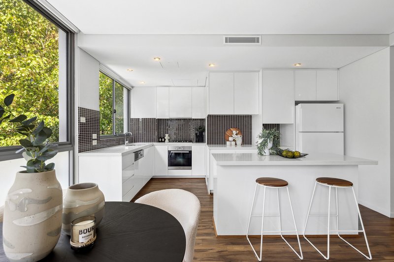 Photo - 48/3-13 Bundarra Avenue, Wahroonga NSW 2076 - Image 2
