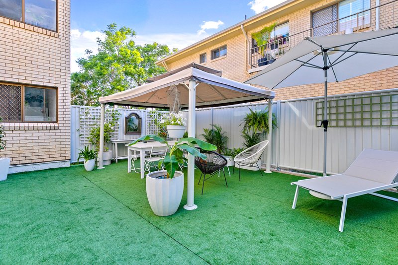 Photo - 4/83-85 Buderim Avenue, Mooloolaba QLD 4557 - Image 11