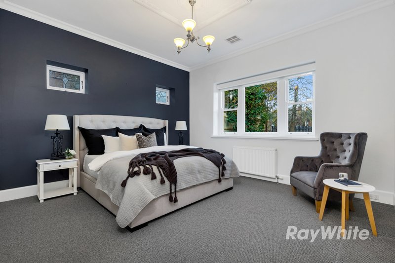 Photo - 483 Neerim Road, Murrumbeena VIC 3163 - Image 9