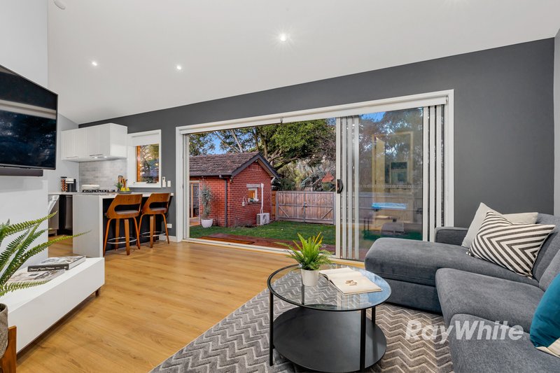 Photo - 483 Neerim Road, Murrumbeena VIC 3163 - Image 15