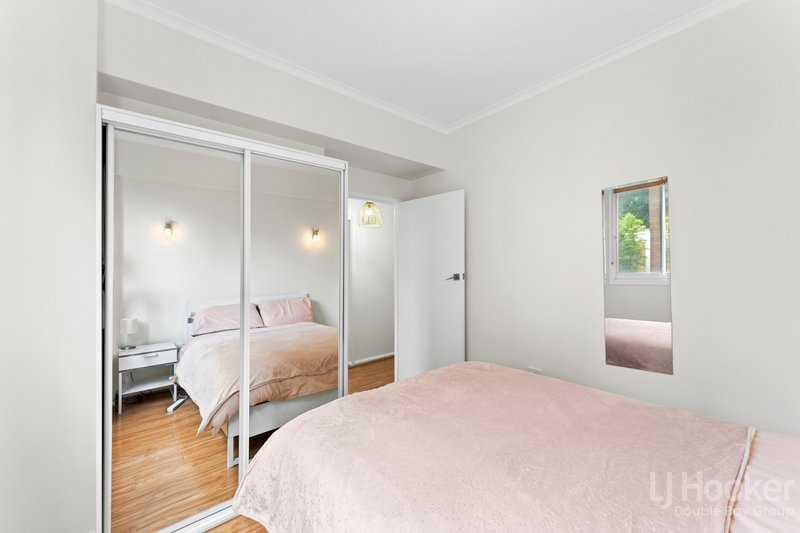 Photo - 4/83 Old South Head Road, Bondi Junction NSW 2022 - Image 4