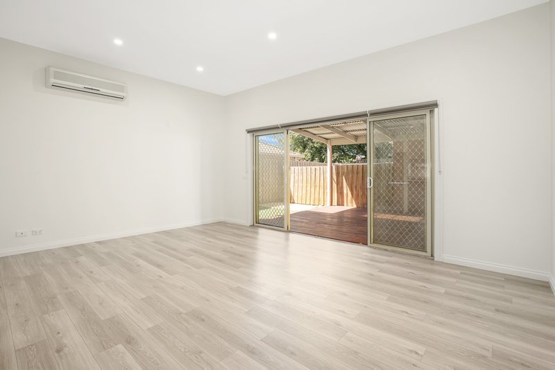 Photo - 4/83 Rufus Street, Epping VIC 3076 - Image 5