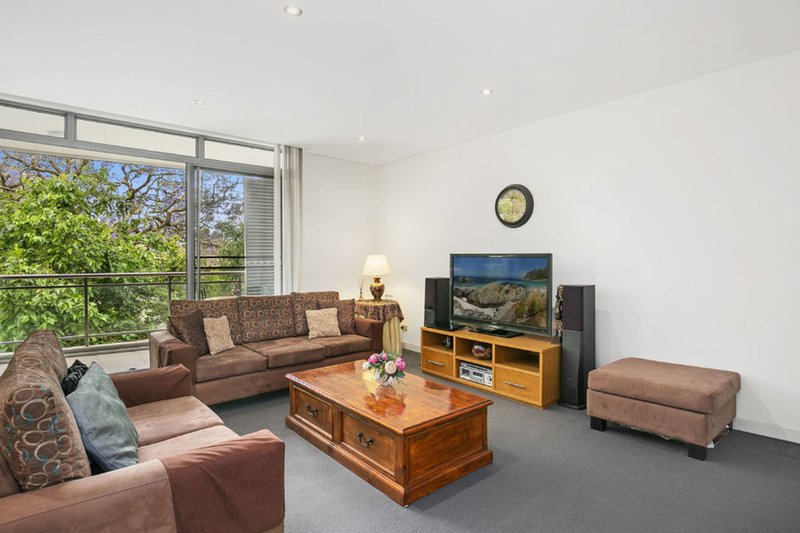 Photo - 48/31-39 Sherwin Avenue, Castle Hill NSW 2154 - Image 3