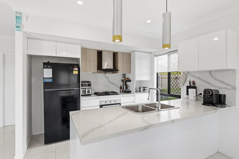 Photo - 48/39 Symons Road, Sunnybank Hills QLD 4109 - Image 2