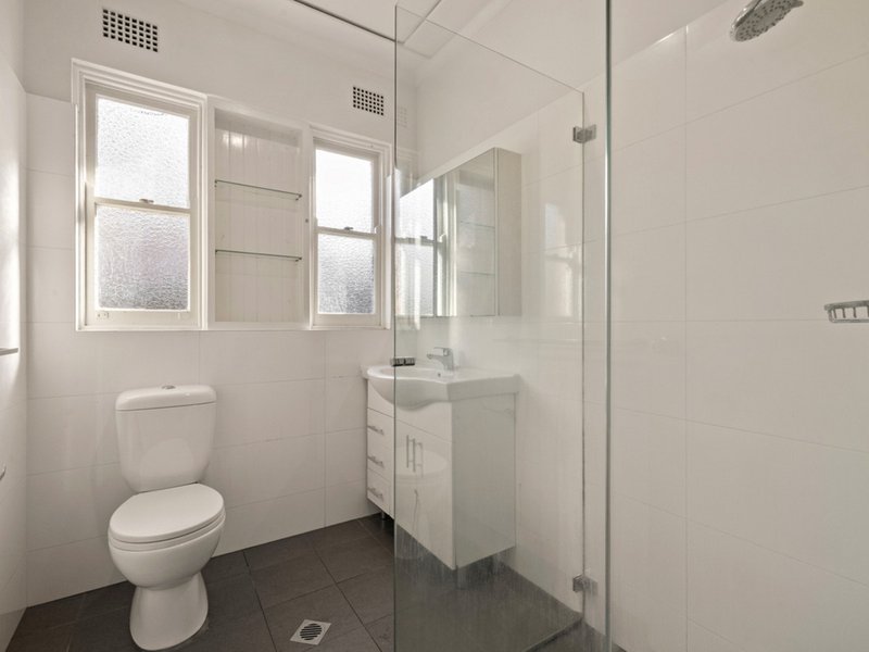 Photo - 484 Pittwater Road, North Manly NSW 2100 - Image 9
