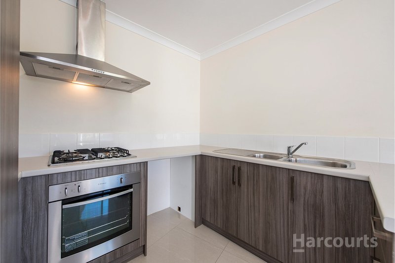 Photo - 4/85-87 Ormsby Terrace, Mandurah WA 6210 - Image 11