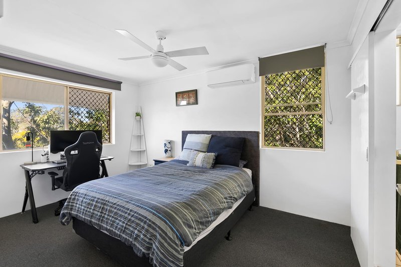 Photo - 4/85 Warren Street, St Lucia QLD 4067 - Image 7