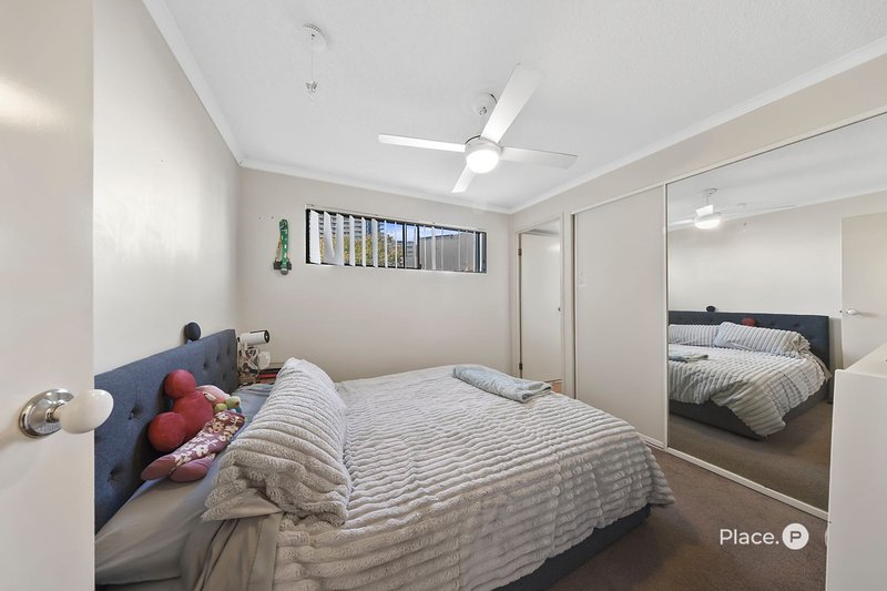 Photo - 48/55 Harries Road, Coorparoo QLD 4151 - Image 7
