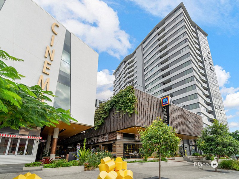 Photo - 48/55 Harries Road, Coorparoo QLD 4151 - Image 15