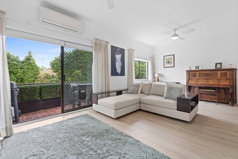 Photo - 4/86-90 Coonanbarra Road, Wahroonga NSW 2076 - Image 1