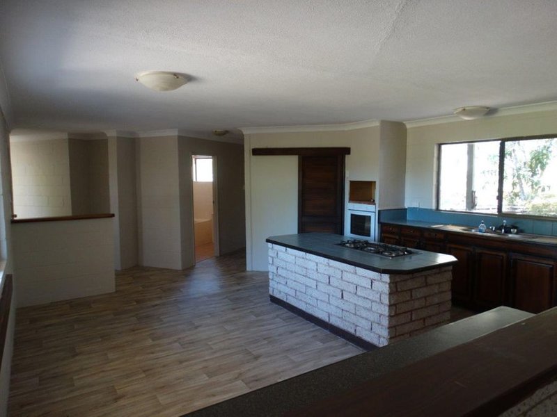 Photo - 486 Cross Road, Euleilah QLD 4674 - Image 2