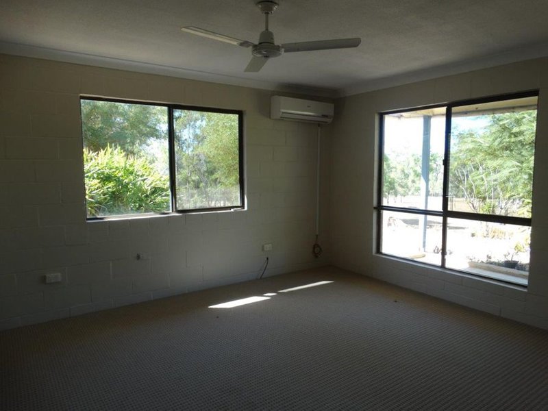 Photo - 486 Cross Road, Euleilah QLD 4674 - Image 6